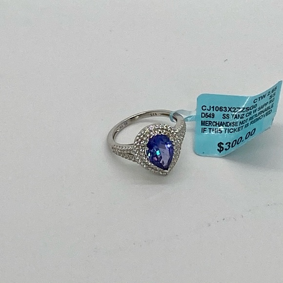 White Sapphire And Tanzanite Stone Ring! 7 - Picture 6 of 16